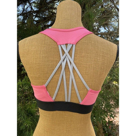 Women's Victoria Sports The Player Strappy Racer back Peach/black Bra S/P/CH - Picture 3 of 4